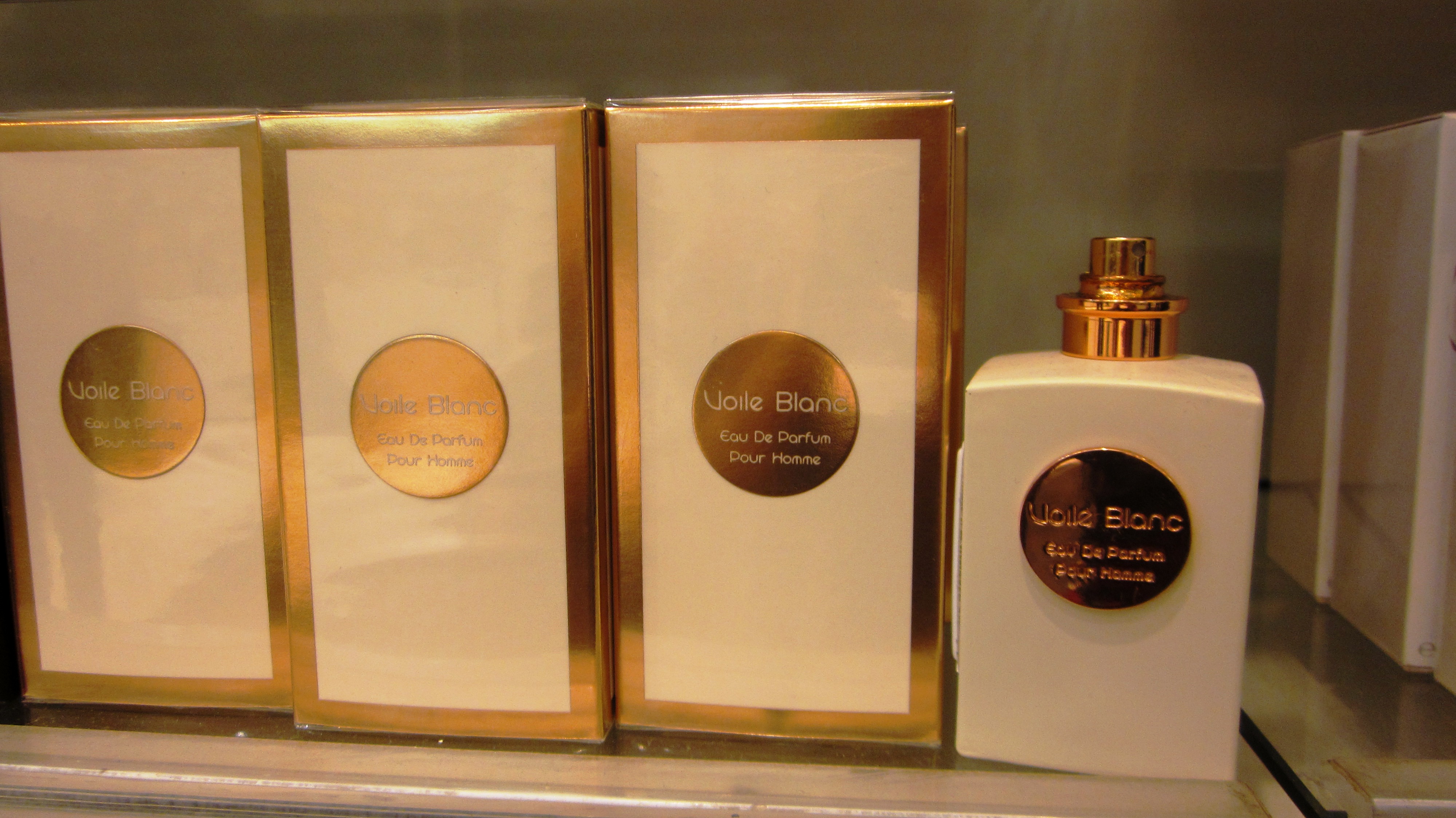 Dubai Gold Pink Heart Perfume Oil, Dubai Gold Perfume Oil