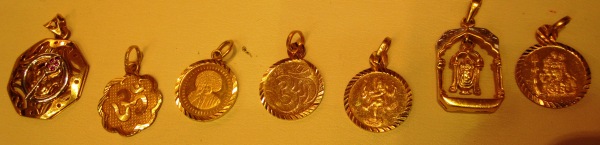 relegious-pendants-at-atlas-jewelry